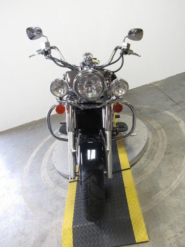 Used-2004-Kawasaki-VN1600-for-sale-in-Michigan-U4784-front-2.JPG