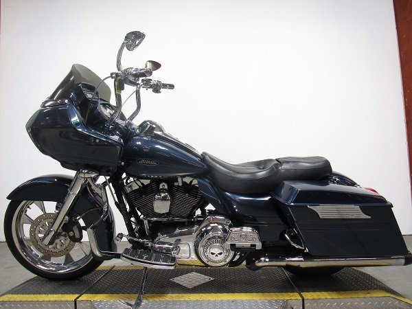 used-2009-harley-road-glide-fltr-u4989-for-sale-in-michigan-3.JPG