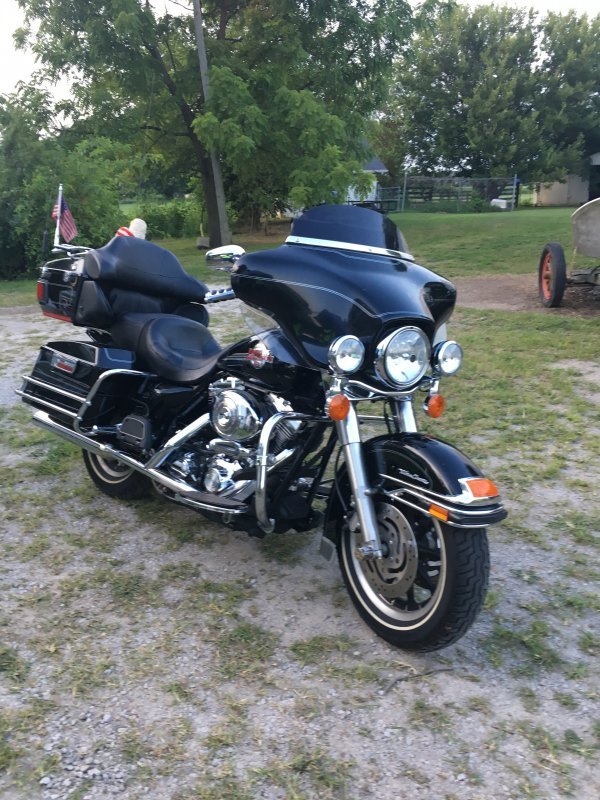 2006 Harley Davidson Electra Glide Ultra Classic (3).JPG