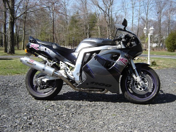 1991-suzuki-gsxr-1100.jpg